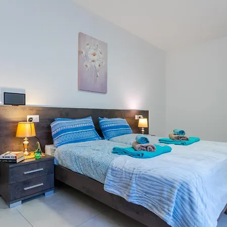 Modern New 3 Bdr 2bth Bugibba Appartamento *