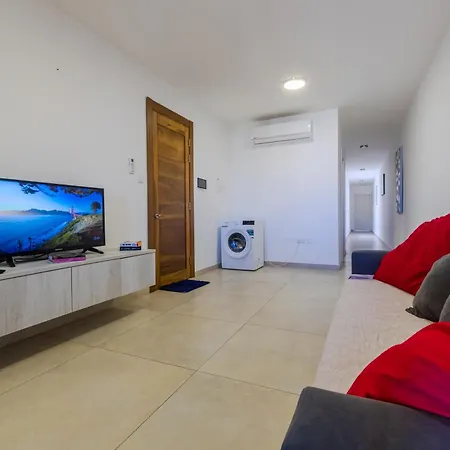 Modern New 3 Bdr 2bth Bugibba St. Paul's Bay