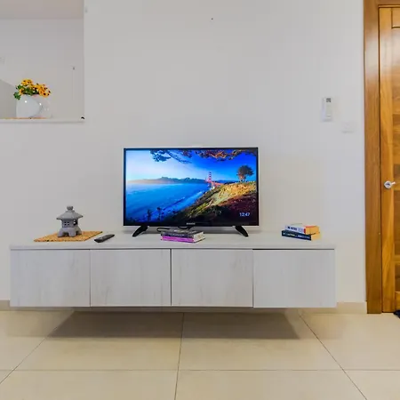 Modern New 3 Bdr 2bth Bugibba