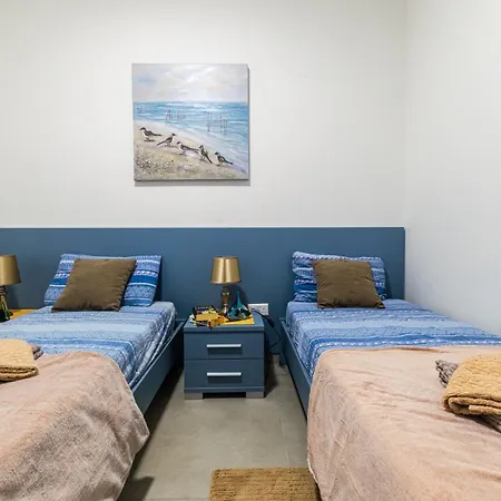 Apartment Modern New 3 Bdr 2bth Bugibba *