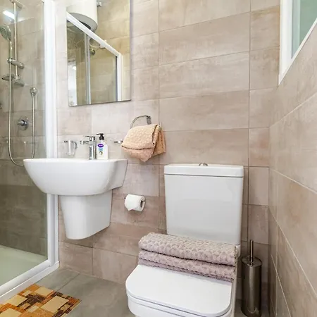 Modern New 3 Bdr 2bth Bugibba * St. Paul's Bay