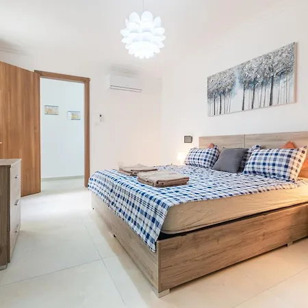 Modern New 3 Bdr 2bth Bugibba